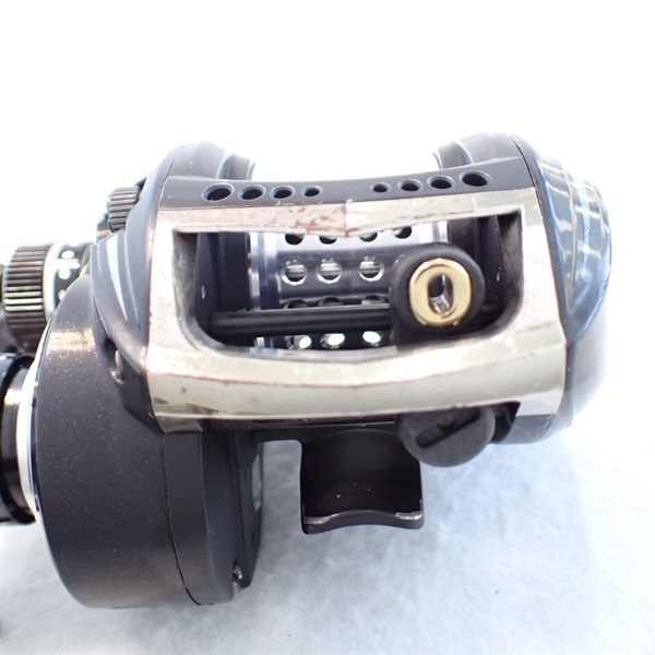 レボＬＴＺ ＡＥレーシング右